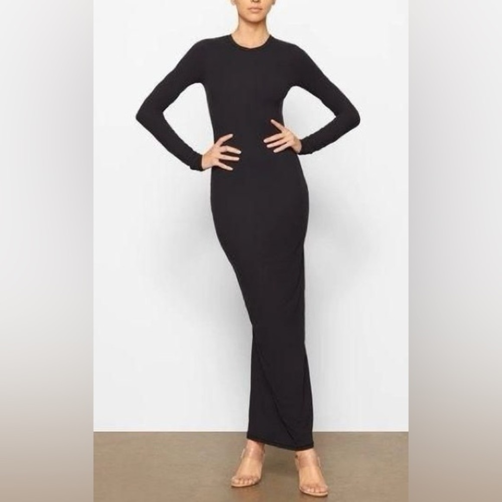 SKIMS Fits Everybody Crewneck Long Sleeve Dress